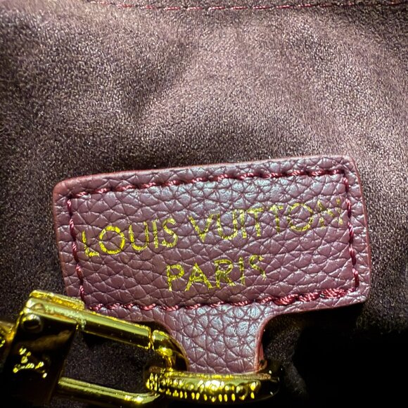 STUNNING and New Fashion Bag/Pouch-Beautiful Color of the Season with BAG! - Picture 4 of 6